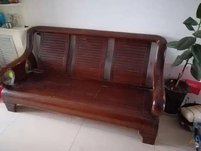 出售二手木质沙发一套