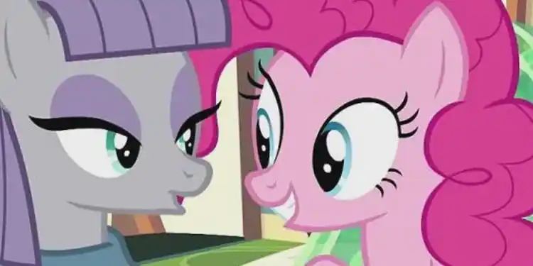 小马宝莉灰琪会选择"小马谷"还是"恐怖谷"碧琪心服口服