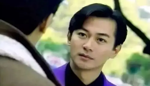 曾经的tvb当家帅哥江华,退隐后依旧潇洒