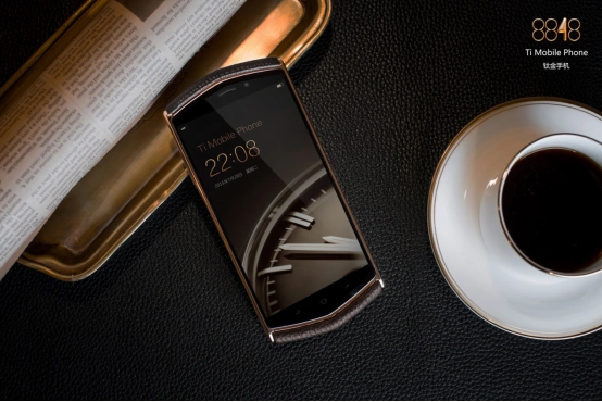 8848钛金手机18k玫瑰金巅峰版真机图赏
