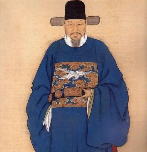 明代官员的腰带悬而不着腰,走路需用手扶着,这样不累吗