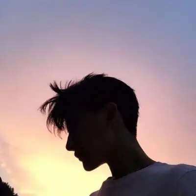 男生头像阳光帅气侧脸