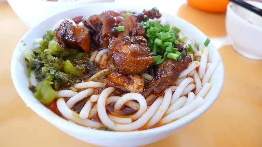 贵州辣鸡粉遵义辣鸡粉贵州名优小吃辣子鸡粉真空包装当天现做现发