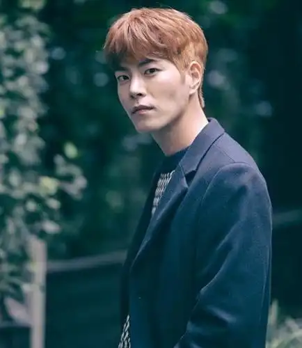 演员洪宗玄签约c-jes 将会展开多方面的活动