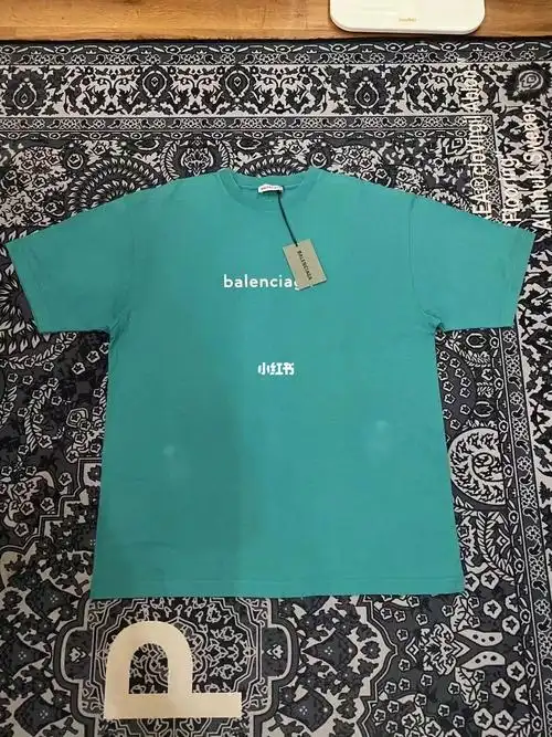 050505balenciaga湖水绿字母符号短袖