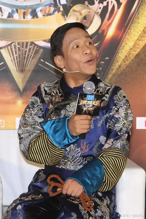 1981年1月5日出生于辽宁省丹东市凤城县,是中国内地著名的男演员,喜剧