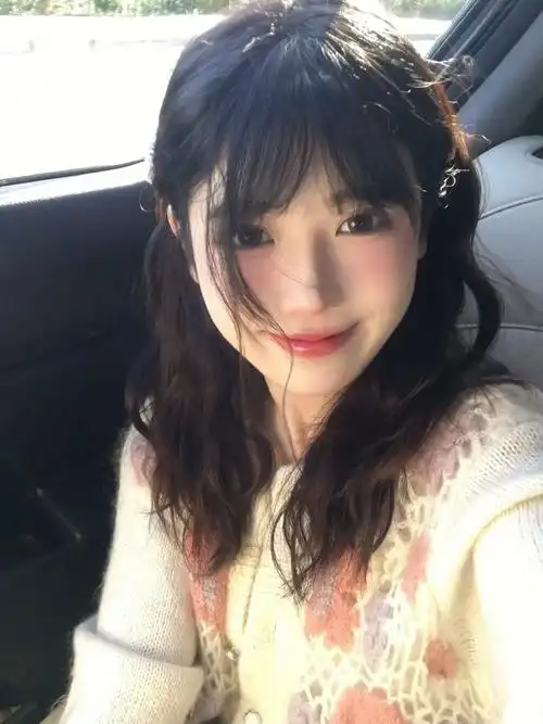 一觉醒来又没有你的消息 救命 白睡98#原相机 #女大学生  - 抖音