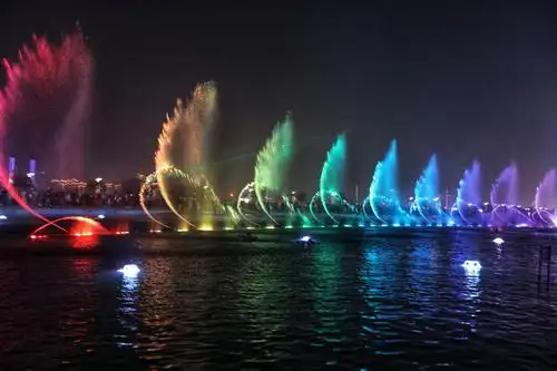 江西南昌秋水广场音乐喷泉