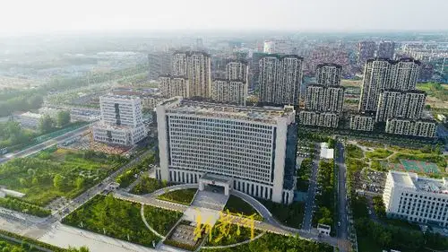 曹县县委大楼 新黄河客户端记者王汗冰 摄