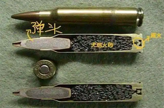 子弹的的底火可燃温度并没有想象中那么简单,只能说是子弹达到一定的