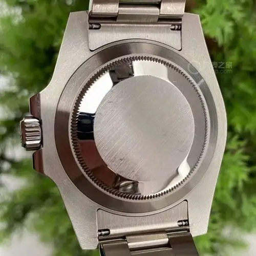 顶级劳力士绿水鬼高仿1比1手表的价格n厂v7劳力士绿水鬼复刻表165