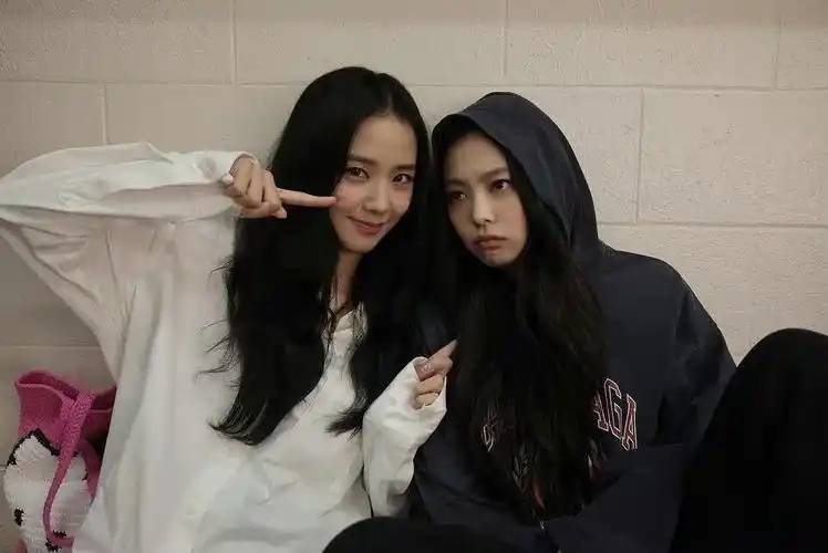 打啵j jisoo|jennie