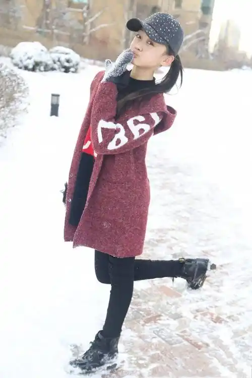 很少签约童星,没想到一口气签约三个小童星,有黄杨钿甜,张茗灿,曲芷含