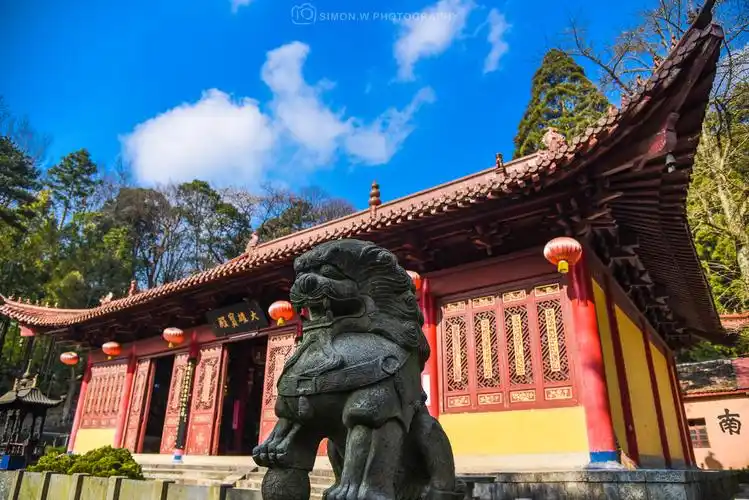庐山黄龙寺