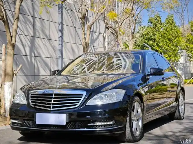 2011年11款奔驰s350l行驶16万多公里后排娱乐