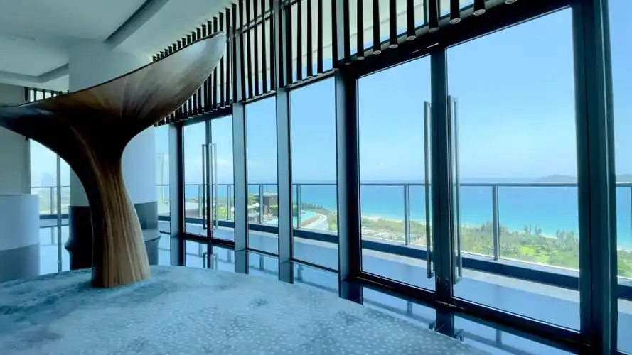 三亚保利瑰丽酒店十四楼空中大堂