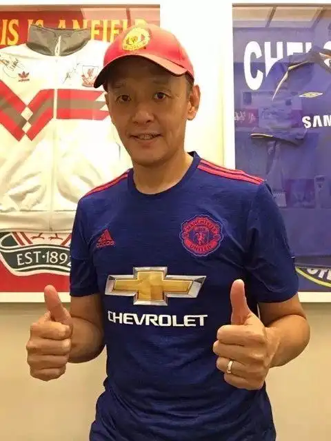 粤语足球解说第一人何辉:20多年无人猜中我拥戴哪个球队