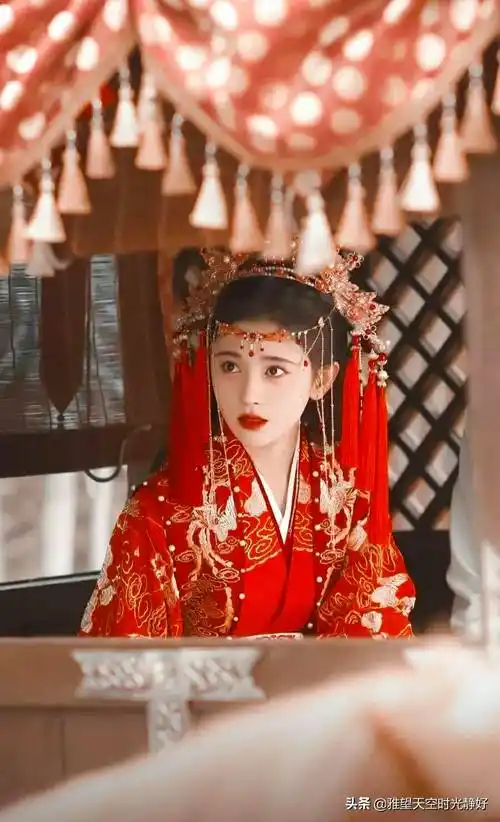 凤冠霞帔,十里红妆～影视剧女明星唯美古装嫁衣最新最全大盘点_整理