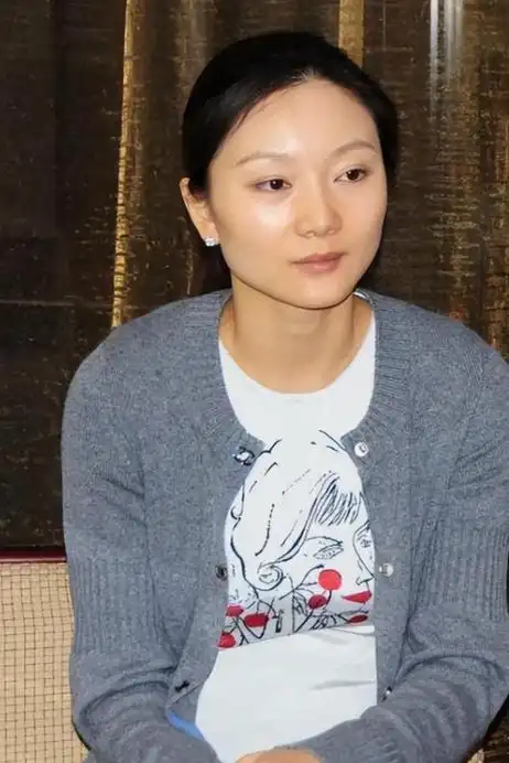 越低调越出乎意料细看73岁张艺谋的资产才知道什么叫人生赢家