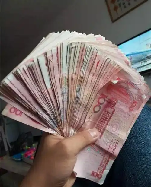 送你几张图留着过年装逼用