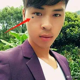 面相识人:什么样的男人是克妻克到老,甚至吃一辈子软饭?