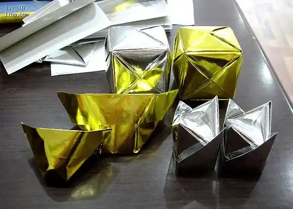 清明将至共享几种元宝折叠方法