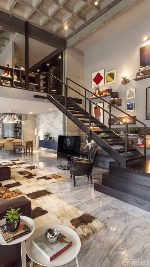 室内客厅铁艺楼梯装修效果图大全