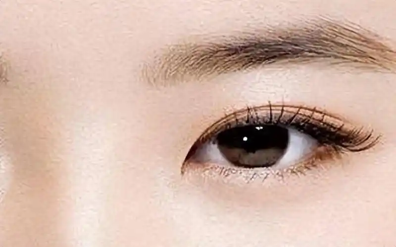 杨幂灵动,张曼玉妩媚,这10位"狐狸眼"女星谁最美?