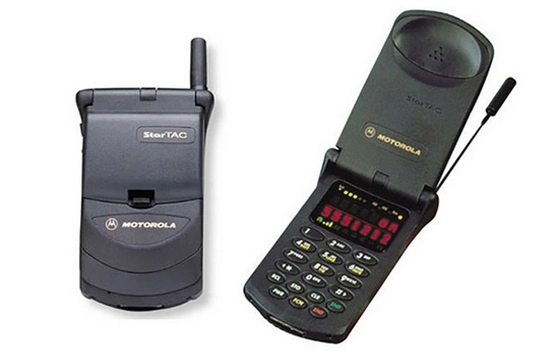 还记得当年的大哥大吗?摩托罗拉30年经典手机回顾