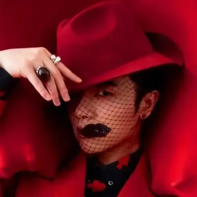 火星人#华晨宇#花美男#头像