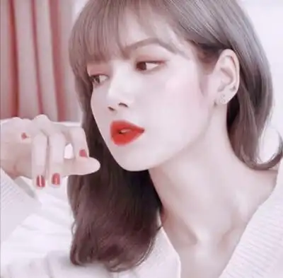 lisa专辑头像 高冷 唯美 高清 仙女 人间芭比记得收藏哟!