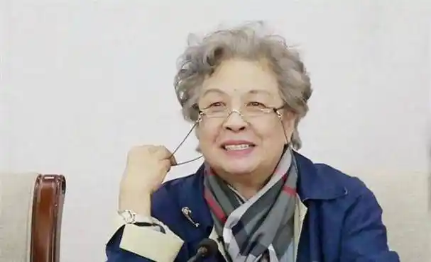 原副总理陶铸之女陶斯亮,一生热心公益:我是靠社保养老的草根