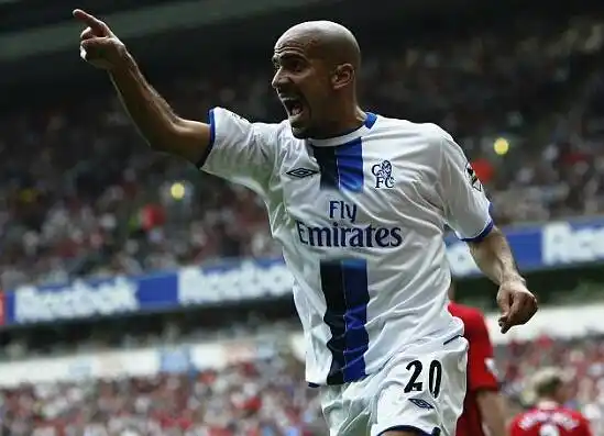 他曾是曼联的最大牌水货但他却以一人之力击败利物浦