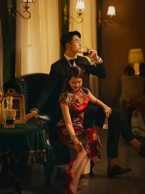 民国复古旗袍婚纱照小众时尚备婚推荐