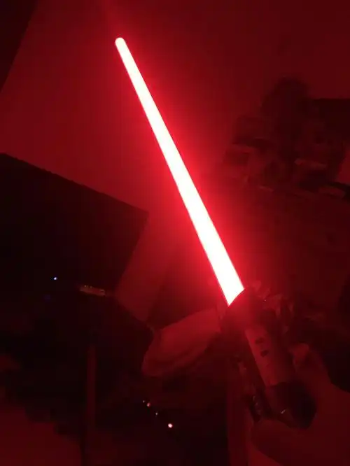 红色的光剑,温暖着银河系所有人.西斯之光照耀.