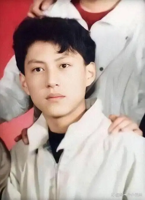 12年后,再看靳东,才知道当初他和江珊分手并非一时冲动