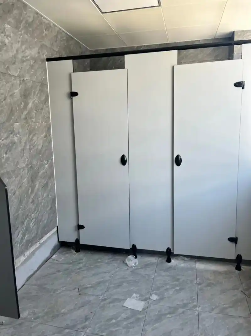 海盐县卫生间隔断厂15157315825