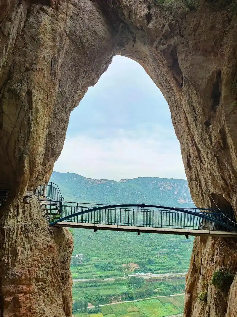 总要去一次邢台天梯山吧#天梯山 #春节出游指南 #亲子游玩好 - 抖音