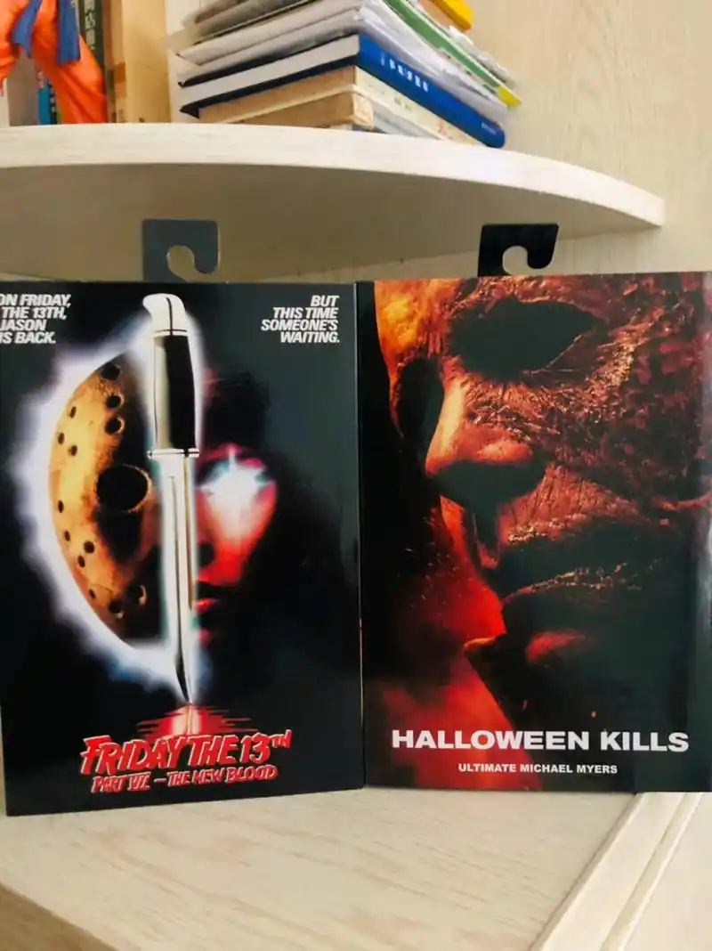 请问杰森和麦叔谁更强#手办 #手办模型 #月光光心慌慌 #抖 - 抖音