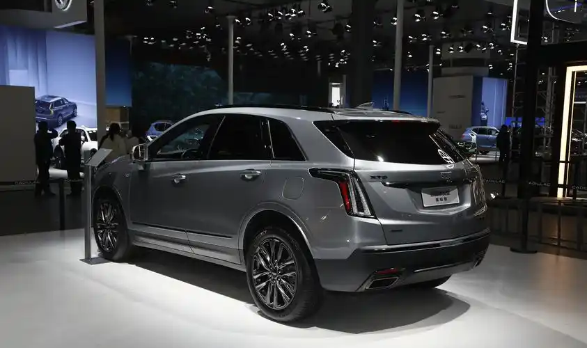 27万元,凯迪拉克xt5黑钻版上市,采用黑化外观_搜狐汽车_搜狐网