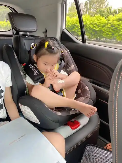 为什么小朋友都喜欢闻脚脚