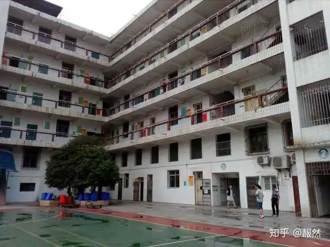 在武钢实验学校就读是一种怎样的体验?