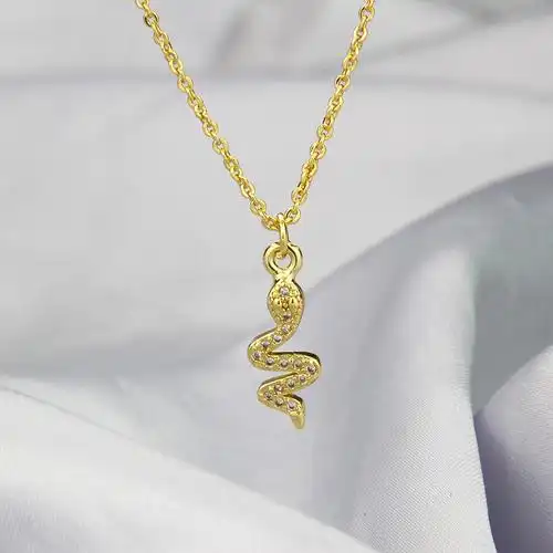 ins镶钻金色小蛇吊坠男女速卖通现货铜镀金diy动物网红项链不掉色