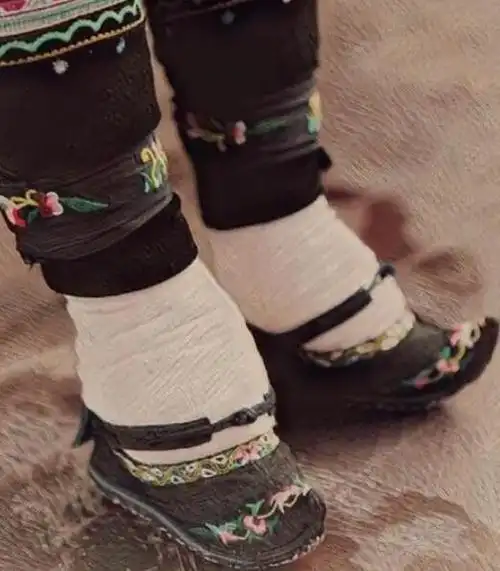 古代的女子为什么会受男性追捧,他们裹脚的目的是什么?