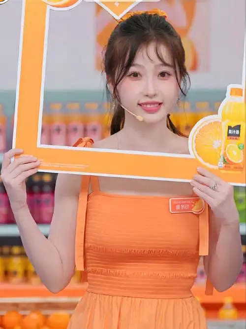 虞书欣直播造型梦回蔡敏敏