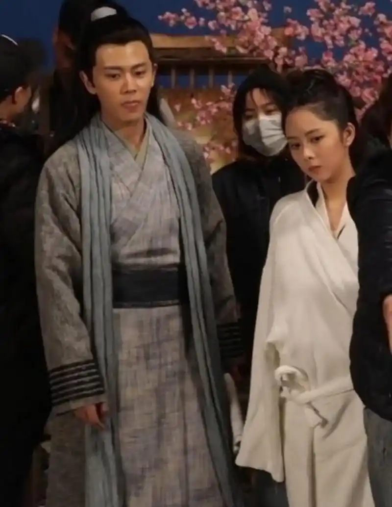 任嘉伦谭松韵|这俩人太同频啦