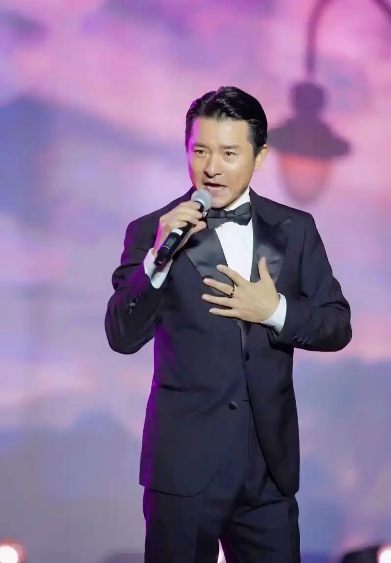 2023年中国中央广播电视总台《开门大吉》刘德华模仿者:教海 - 抖音