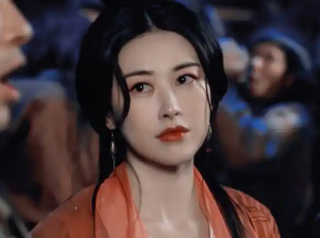 4版马夫人谁在卖弄风情谁才是媚骨天成