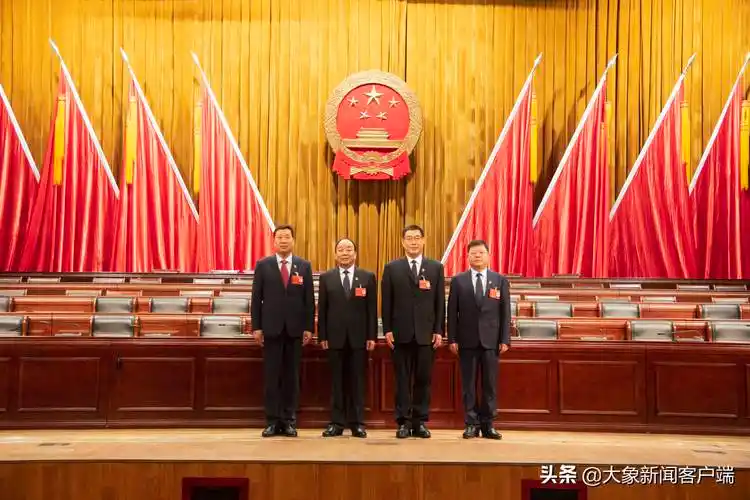 陈宝国当选为宜阳县人大常委会主任张丽娟当选为宜阳县人民政府县长