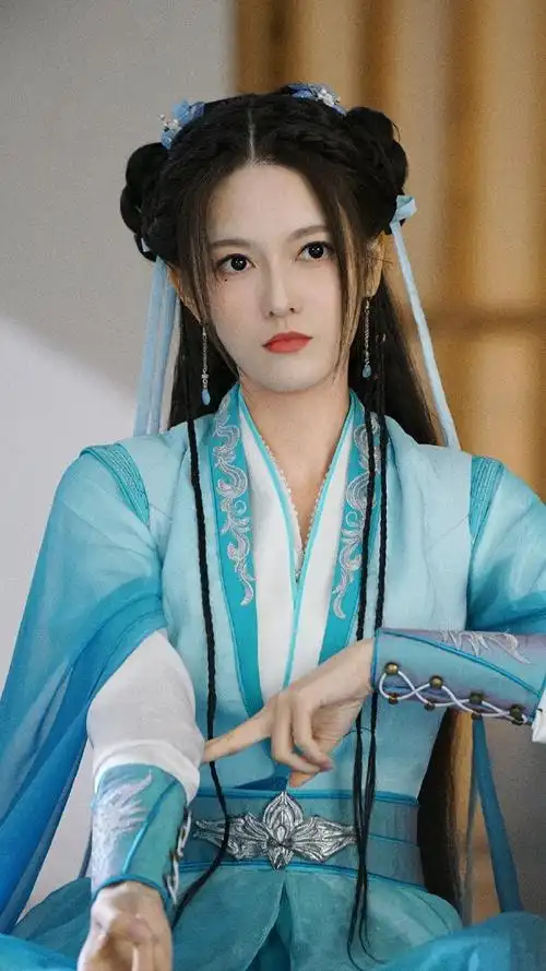 雪鹰领主孔悠月陆婷玉